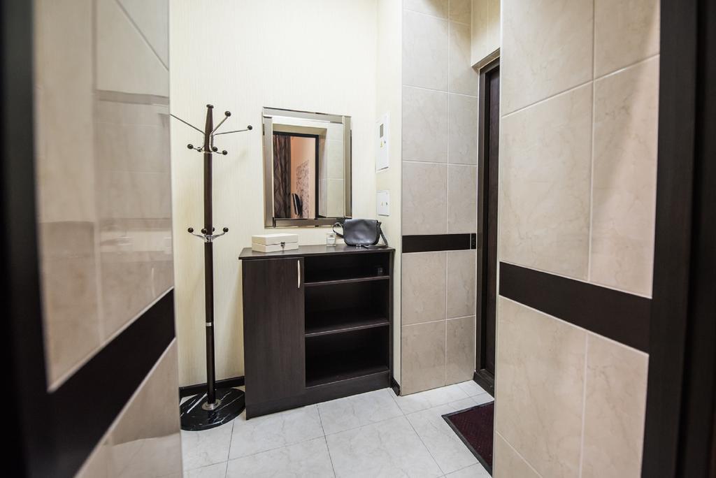 Studio Ember At Maidan Konstytutsii Charkov Buitenkant foto